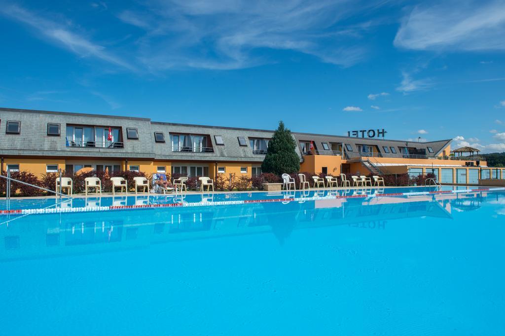Hotel Lacotel Аванш Экстерьер фото