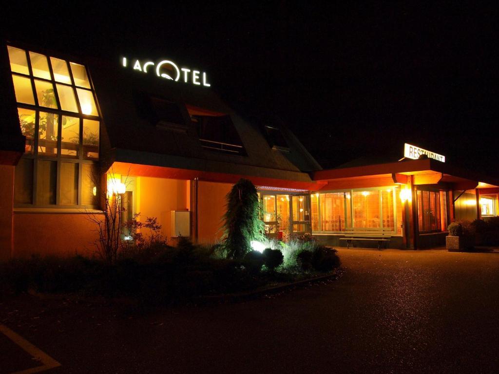 Hotel Lacotel Аванш Экстерьер фото